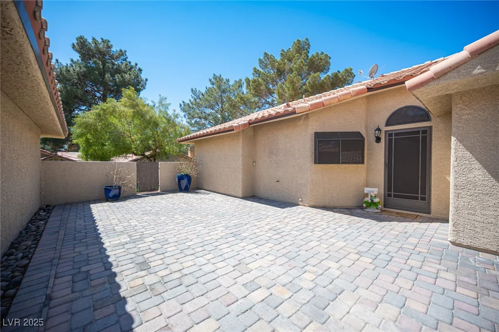 7913 Sailboat, Las Vegas, NV 89145