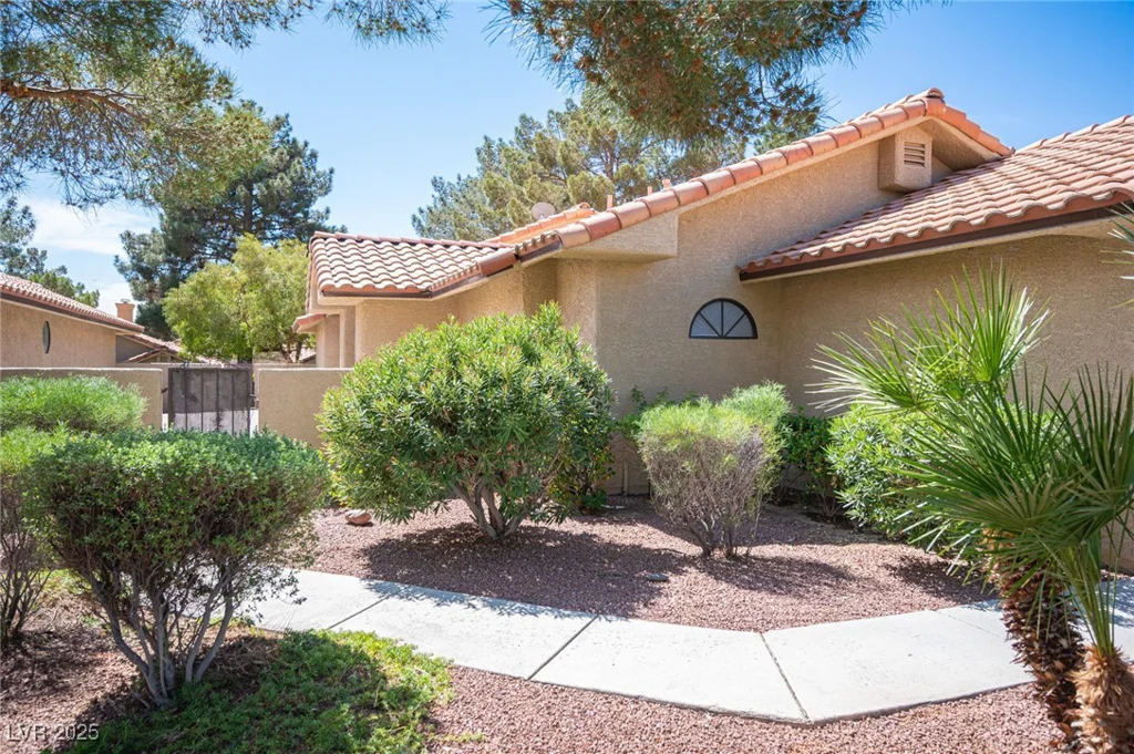 7913 Sailboat, Las Vegas, NV 89145
