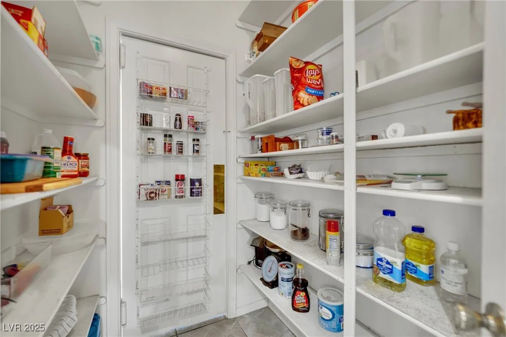 4322 Summers Shade, Las Vegas, NV 89147
