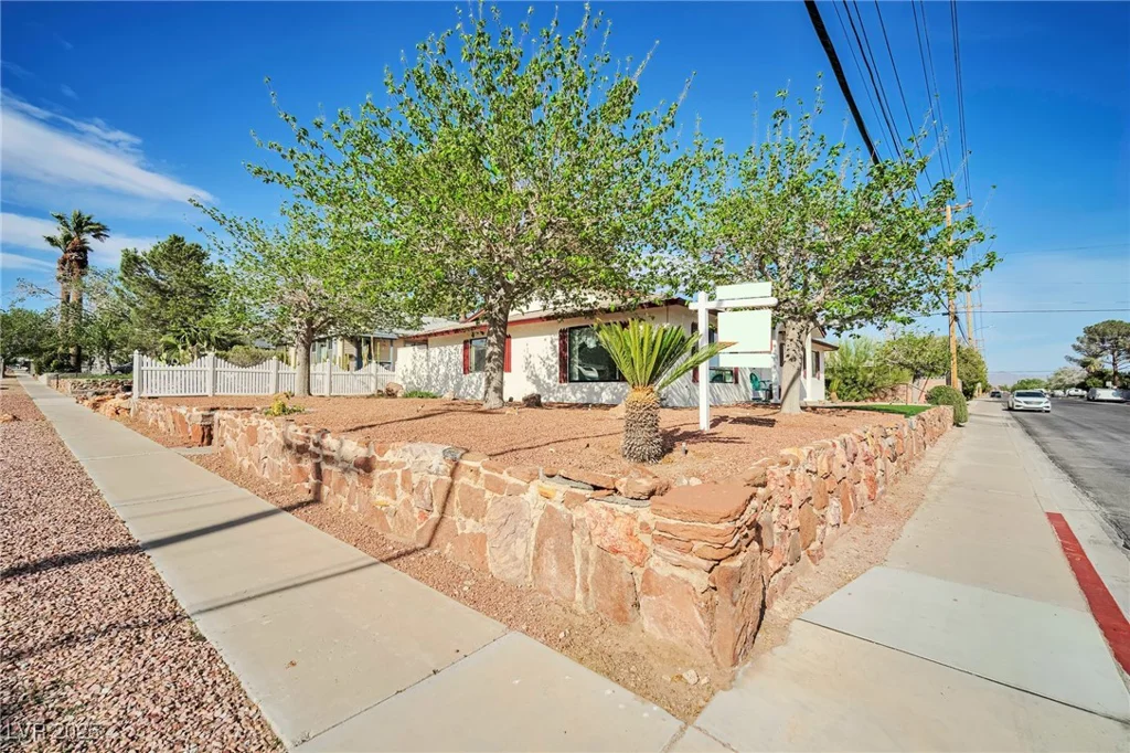 416 Wyoming, Boulder City, NV 89005