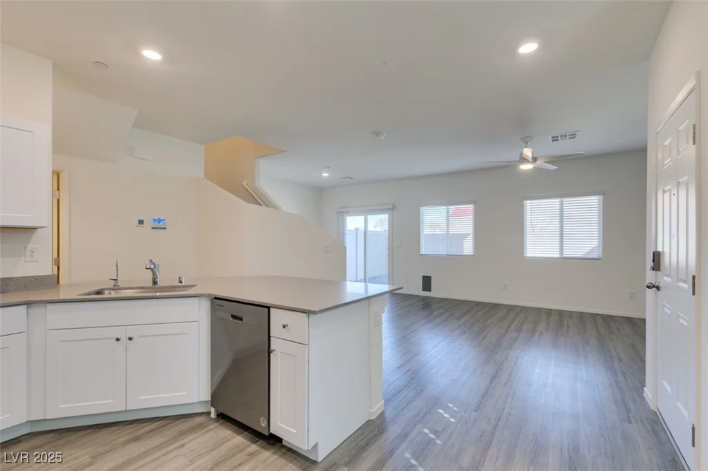 4790 Equinox Sky, North Las Vegas, NV 89084