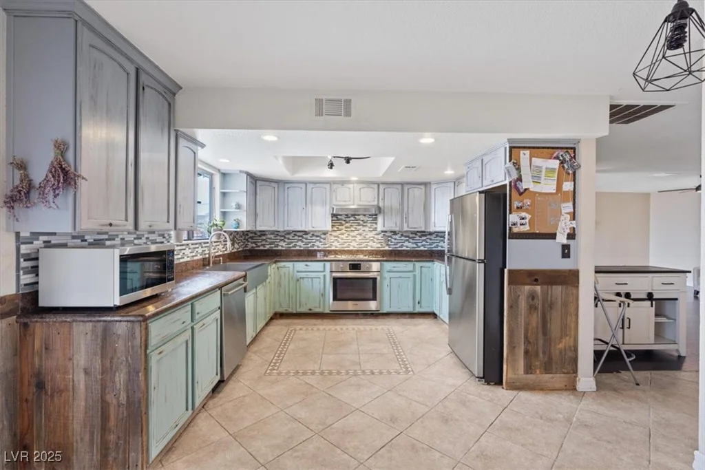 429 Sunburst, Henderson, NV 89002