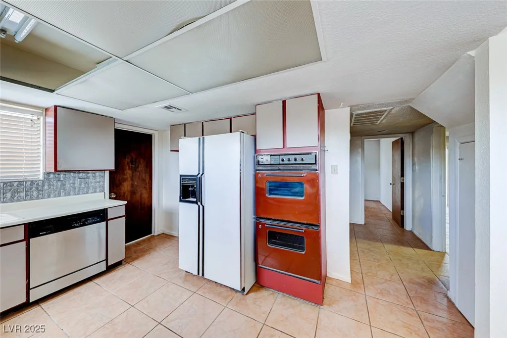 9010 Lone Mountain, Las Vegas, NV 89129