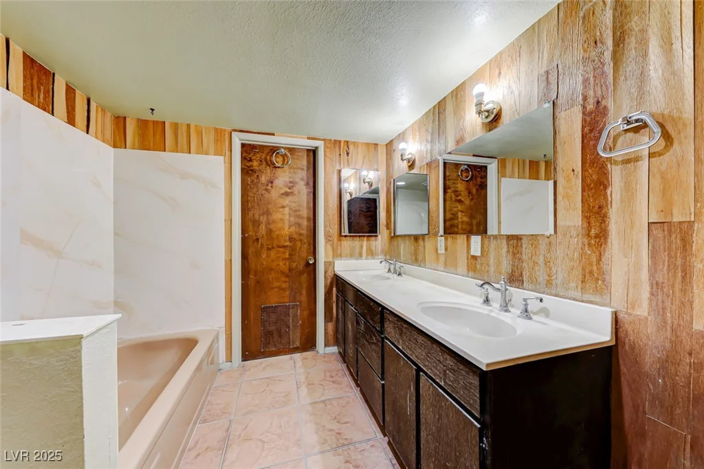 9010 Lone Mountain, Las Vegas, NV 89129