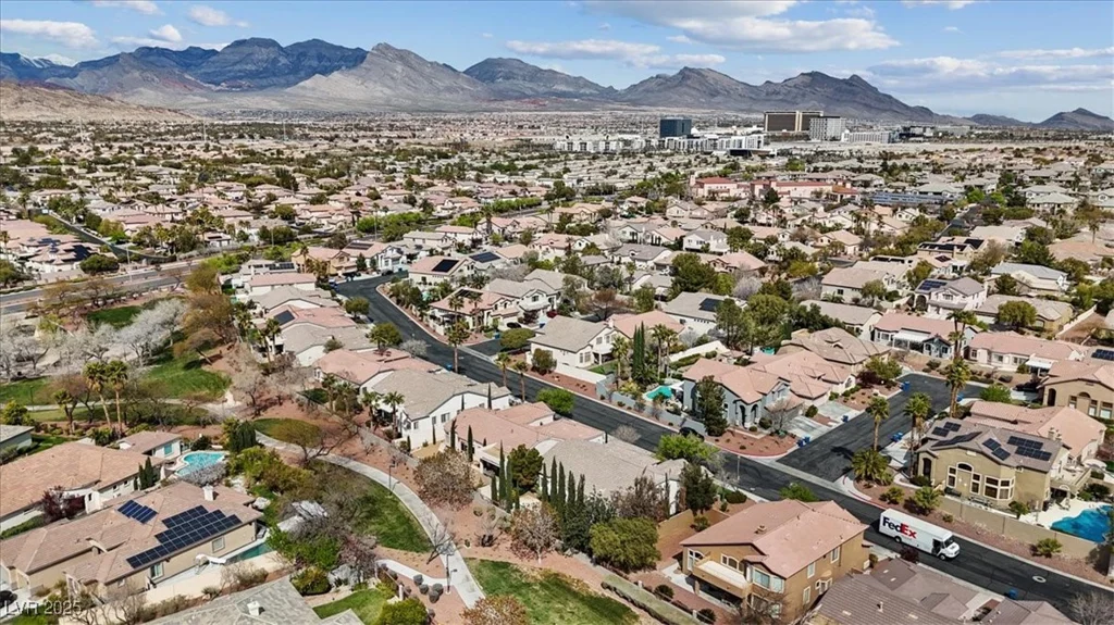 10563 Sunblower, Las Vegas, NV 89135