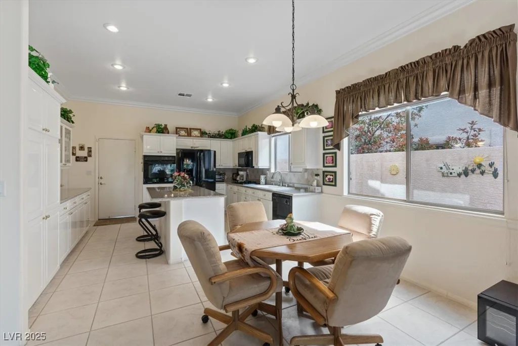 10563 Sunblower, Las Vegas, NV 89135