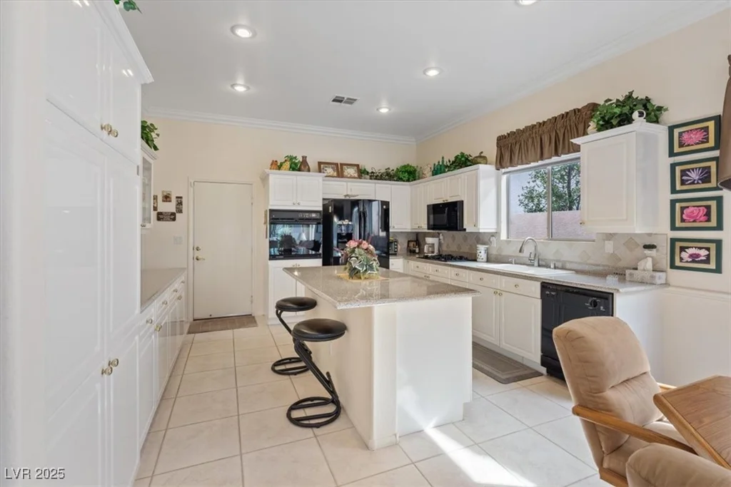 10563 Sunblower, Las Vegas, NV 89135