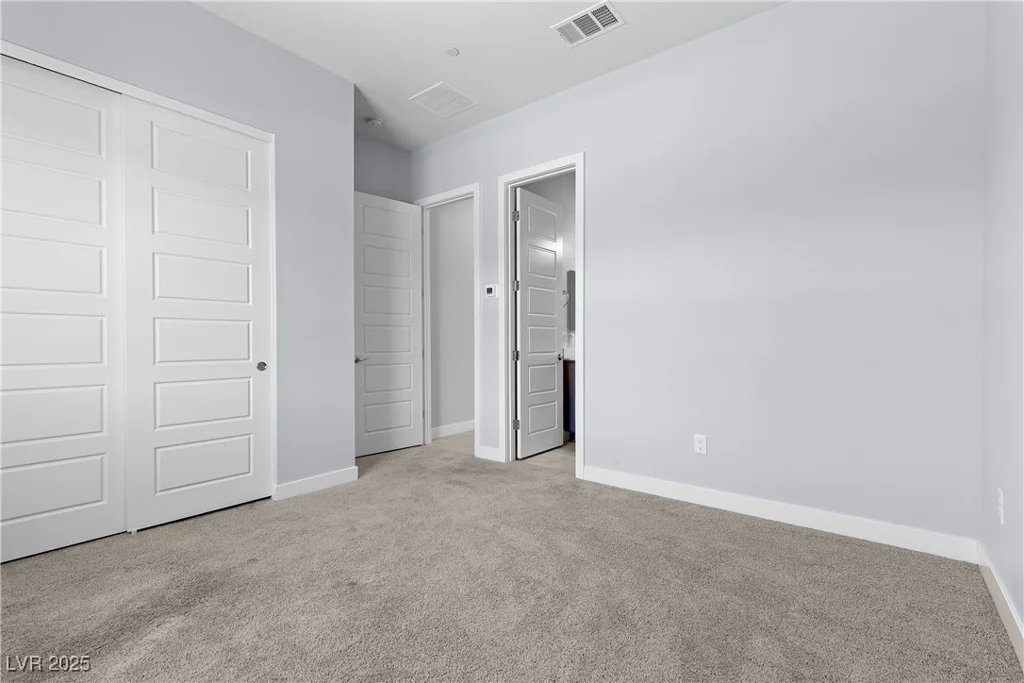 10158 Super Jovian, Las Vegas, NV 89143