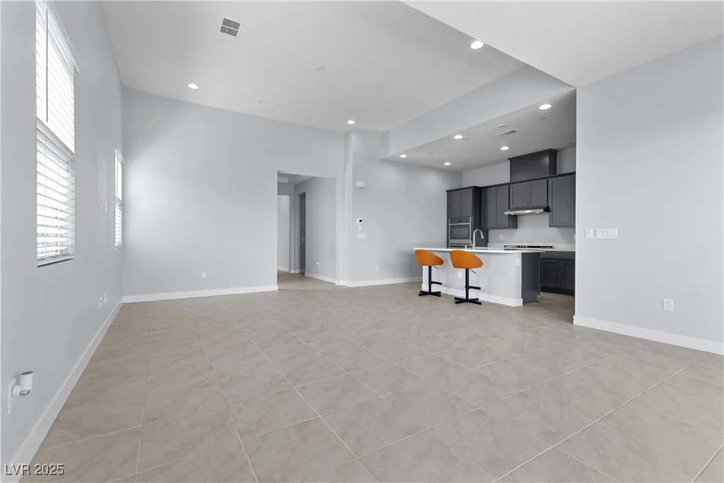 10158 Super Jovian, Las Vegas, NV 89143