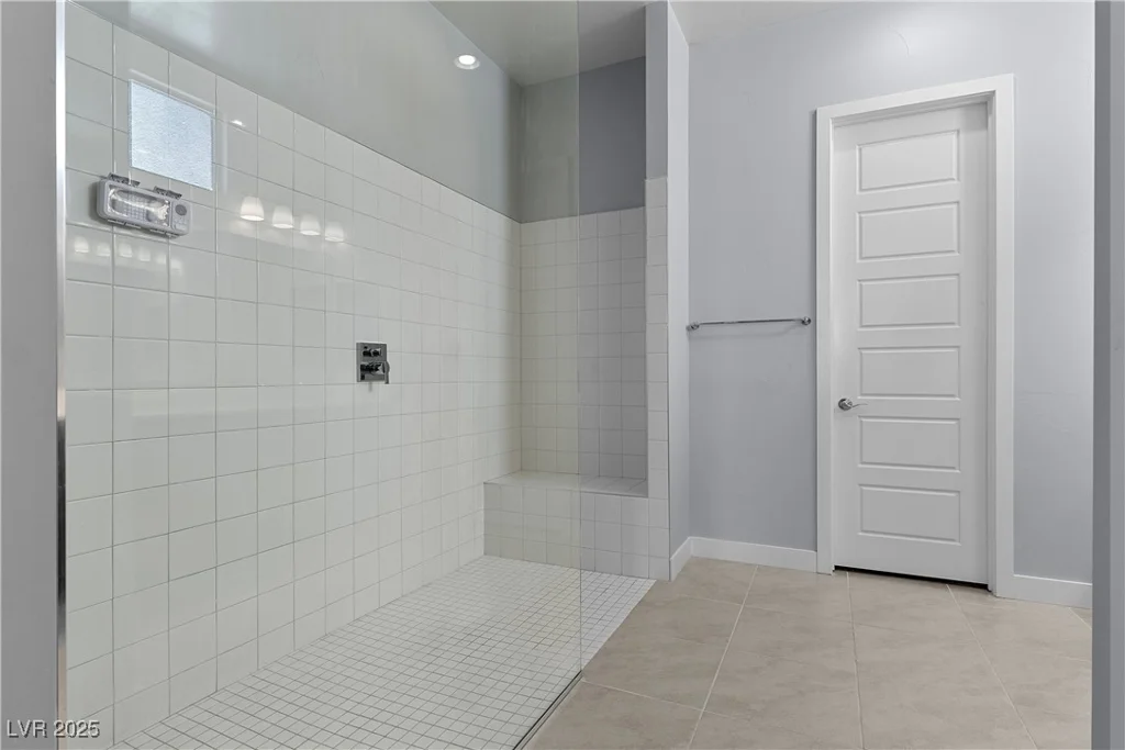 10158 Super Jovian, Las Vegas, NV 89143