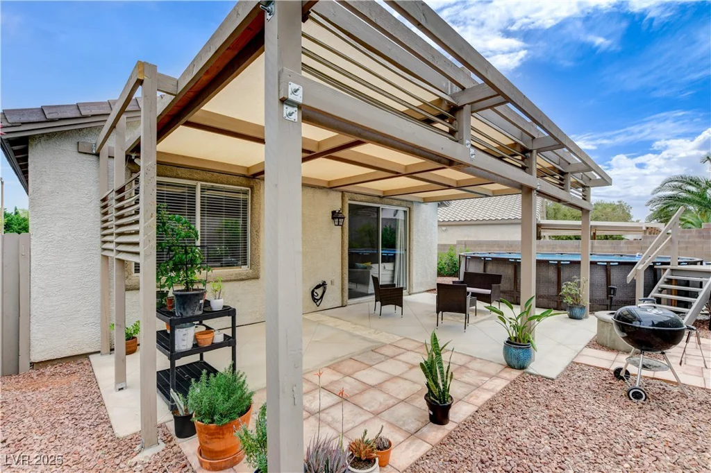2613 Country Mile, Las Vegas, NV 89135