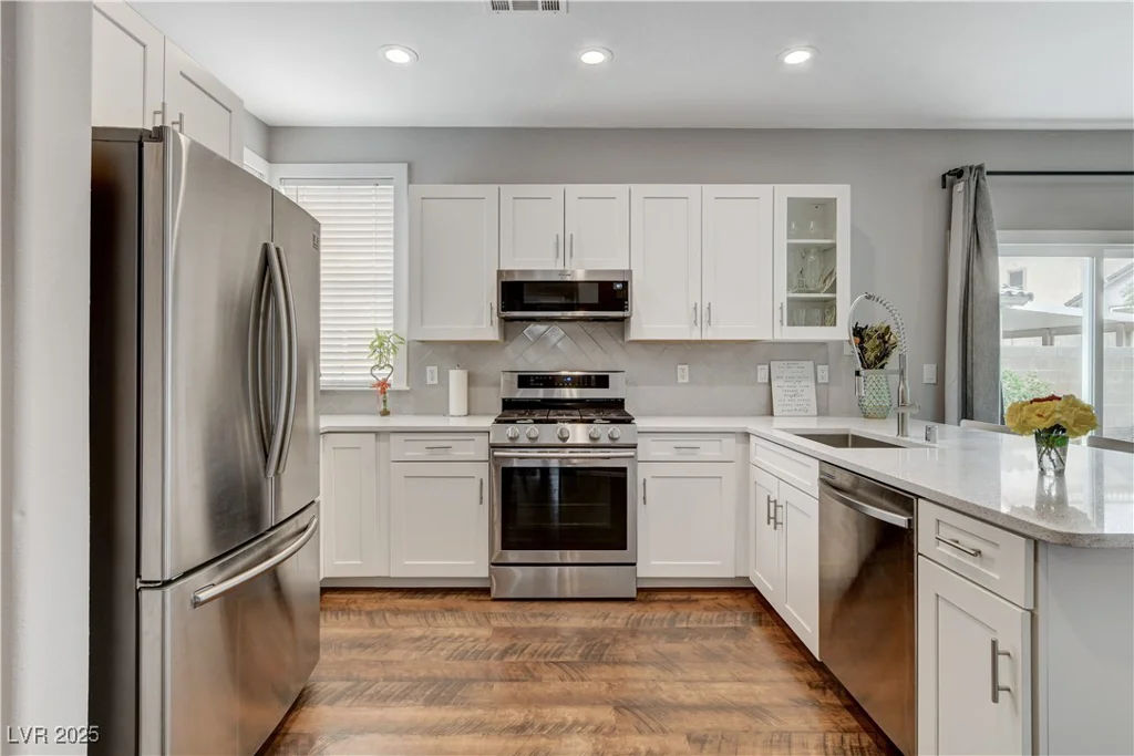 2613 Country Mile, Las Vegas, NV 89135