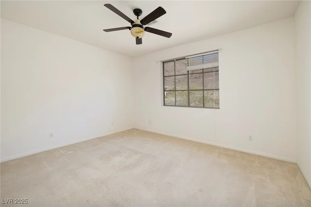 979 Evening Dew, Las Vegas, NV 89110