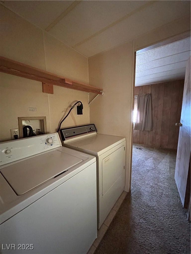 210 Bonnie Claire, Pahrump, NV 89048