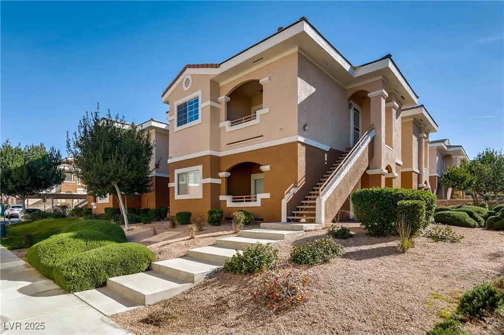 830 Carnegie, Henderson, NV 89052