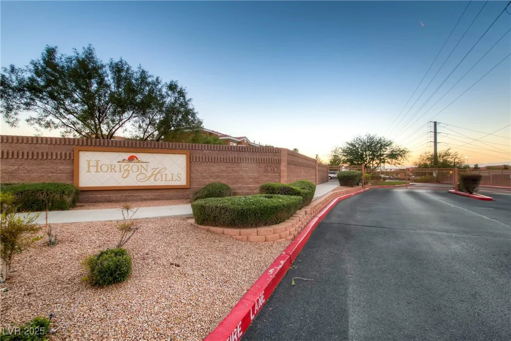 830 Carnegie, Henderson, NV 89052