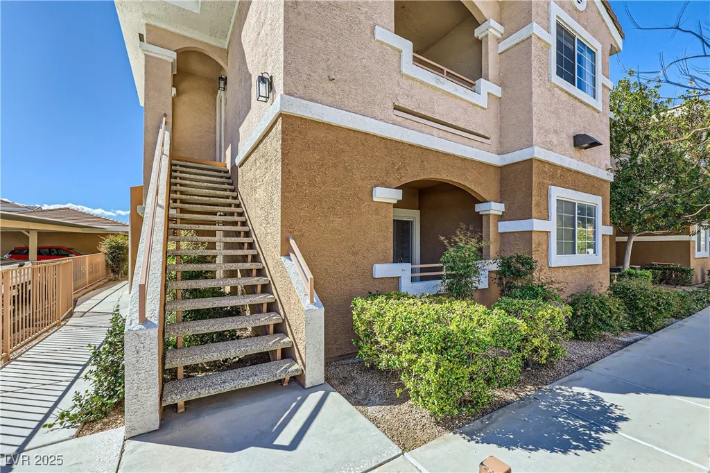 830 Carnegie, Henderson, NV 89052