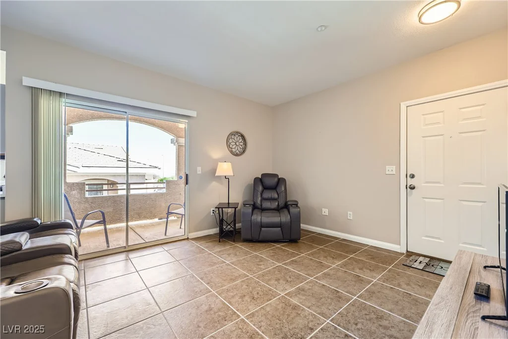 830 Carnegie, Henderson, NV 89052