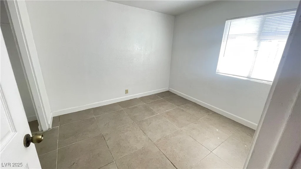 1308 Harriet, Las Vegas, NV 89101