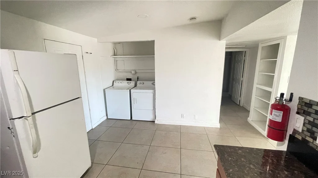 1308 Harriet, Las Vegas, NV 89101