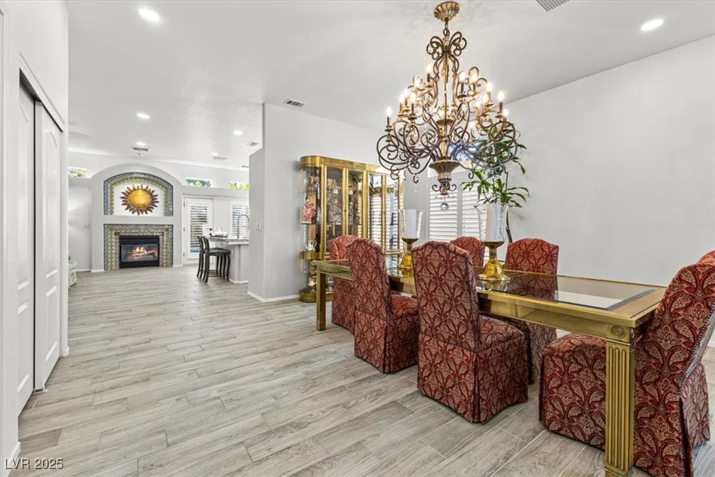 2163 Fountain Springs, Henderson, NV 89074