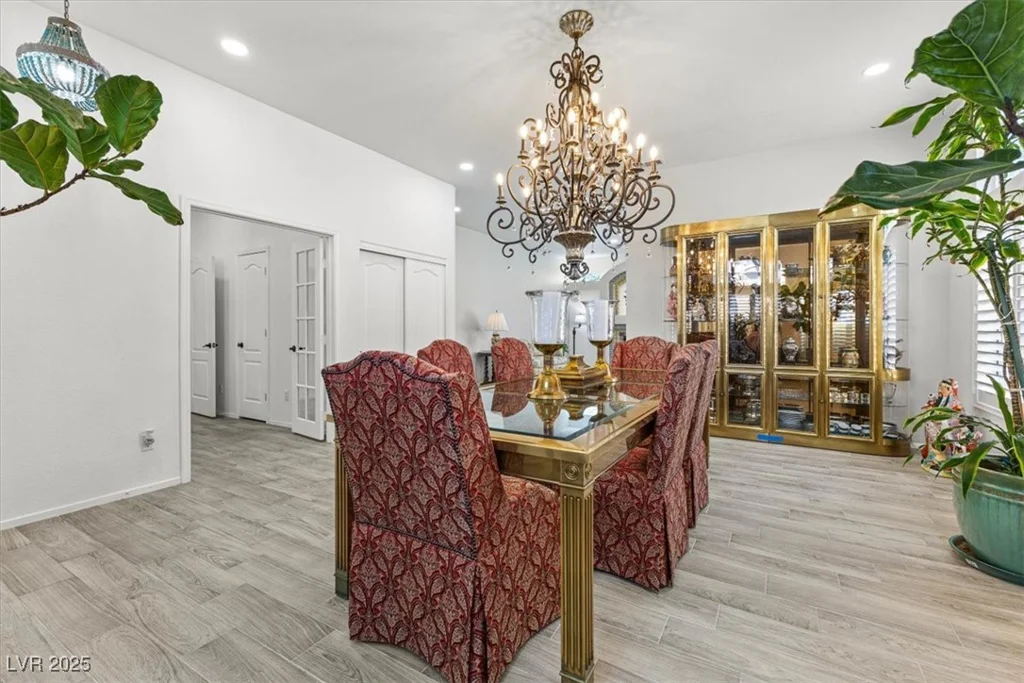 2163 Fountain Springs, Henderson, NV 89074
