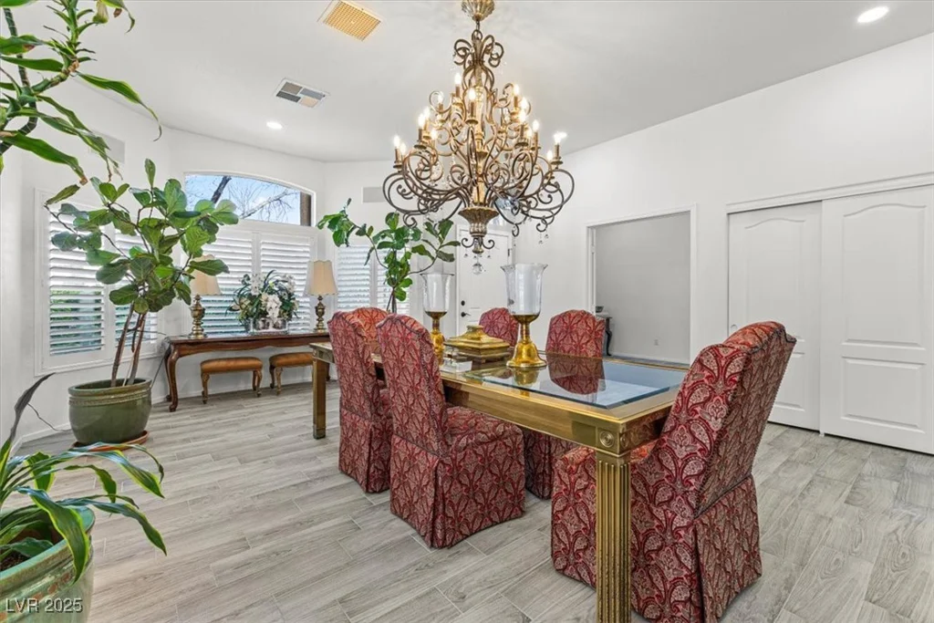 2163 Fountain Springs, Henderson, NV 89074