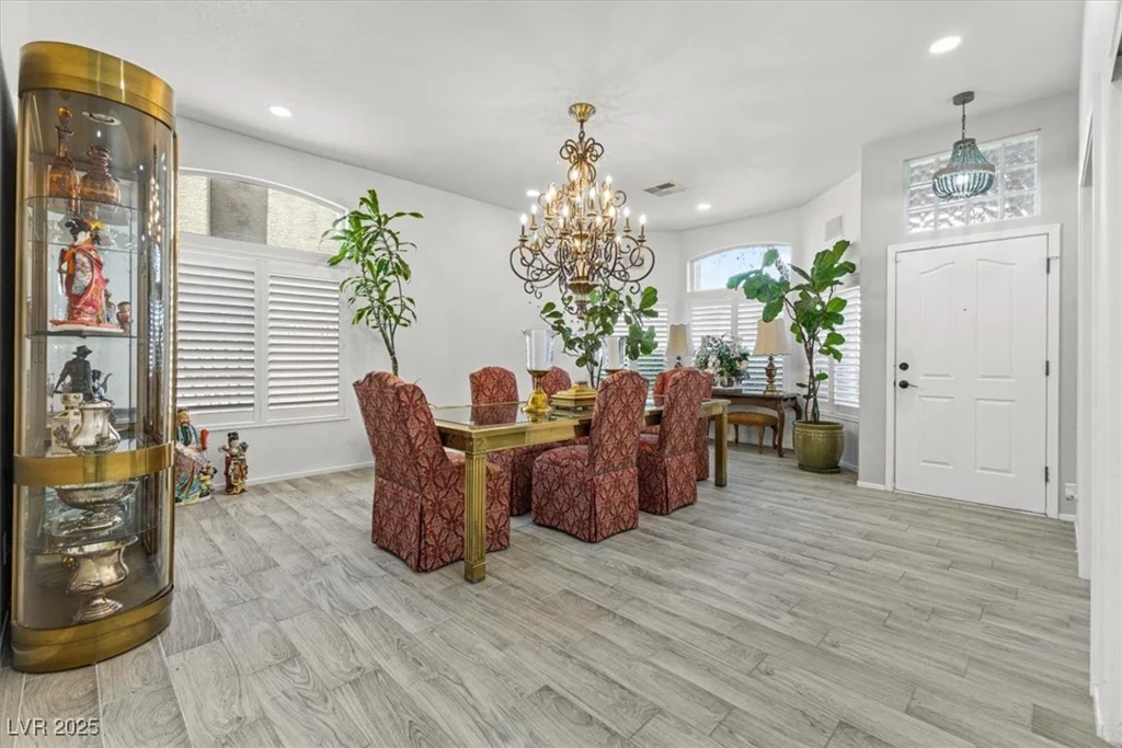 2163 Fountain Springs, Henderson, NV 89074