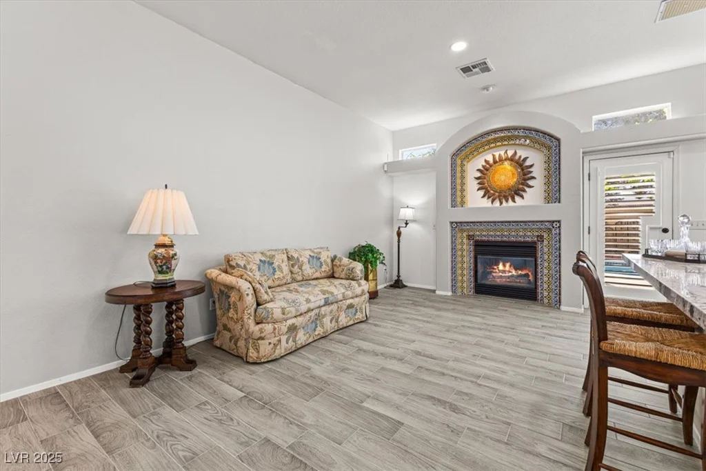 2163 Fountain Springs, Henderson, NV 89074