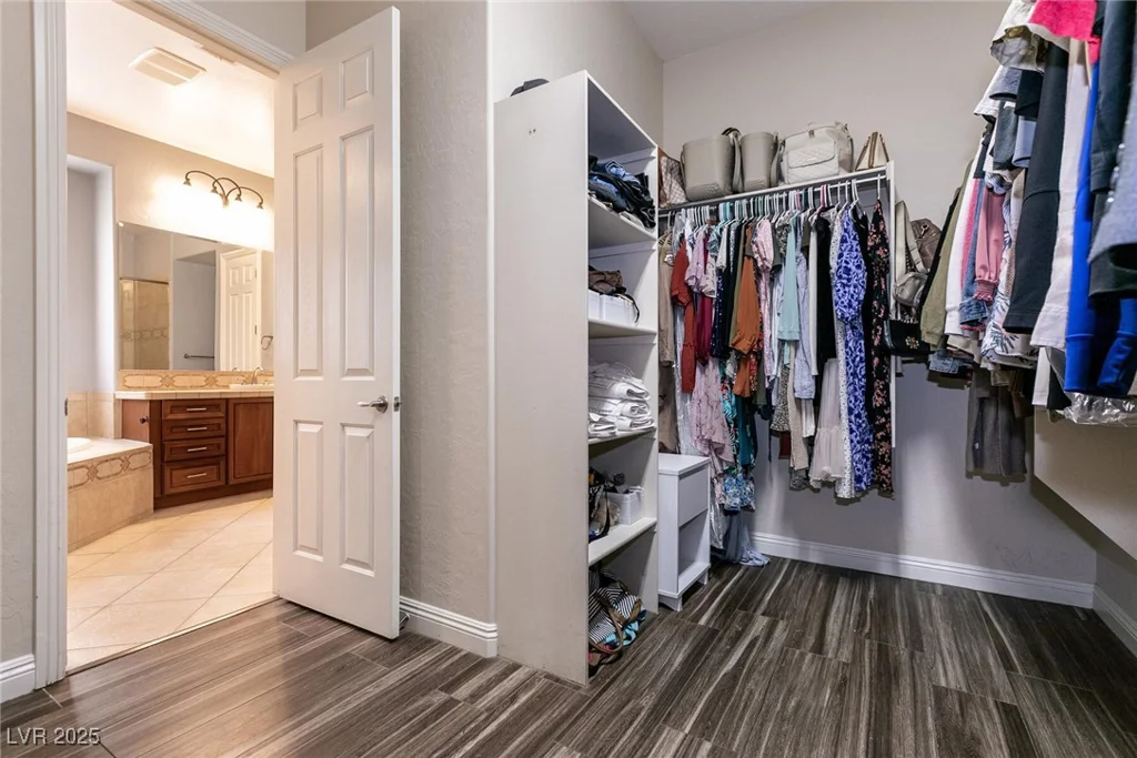 3920 Eiderdown, North Las Vegas, NV 89084