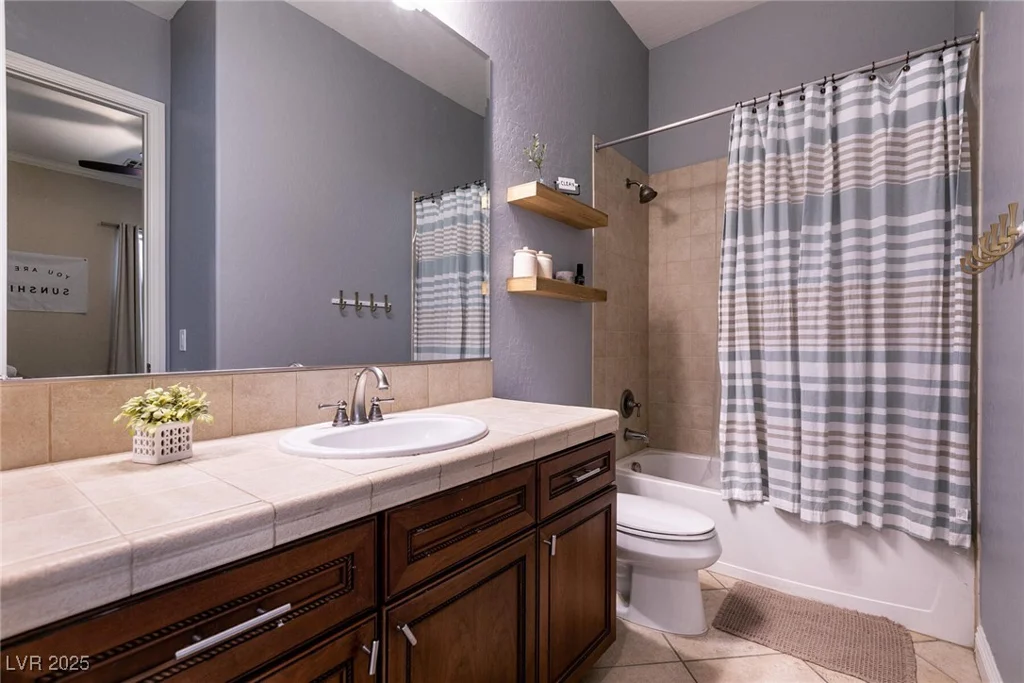 3920 Eiderdown, North Las Vegas, NV 89084