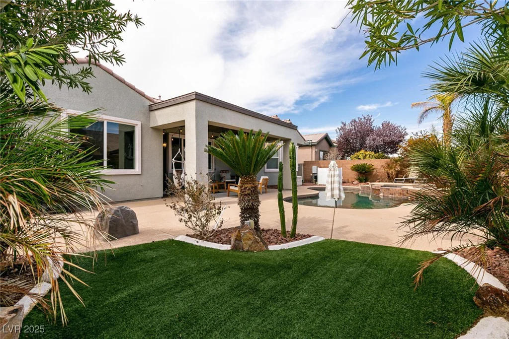 3920 Eiderdown, North Las Vegas, NV 89084