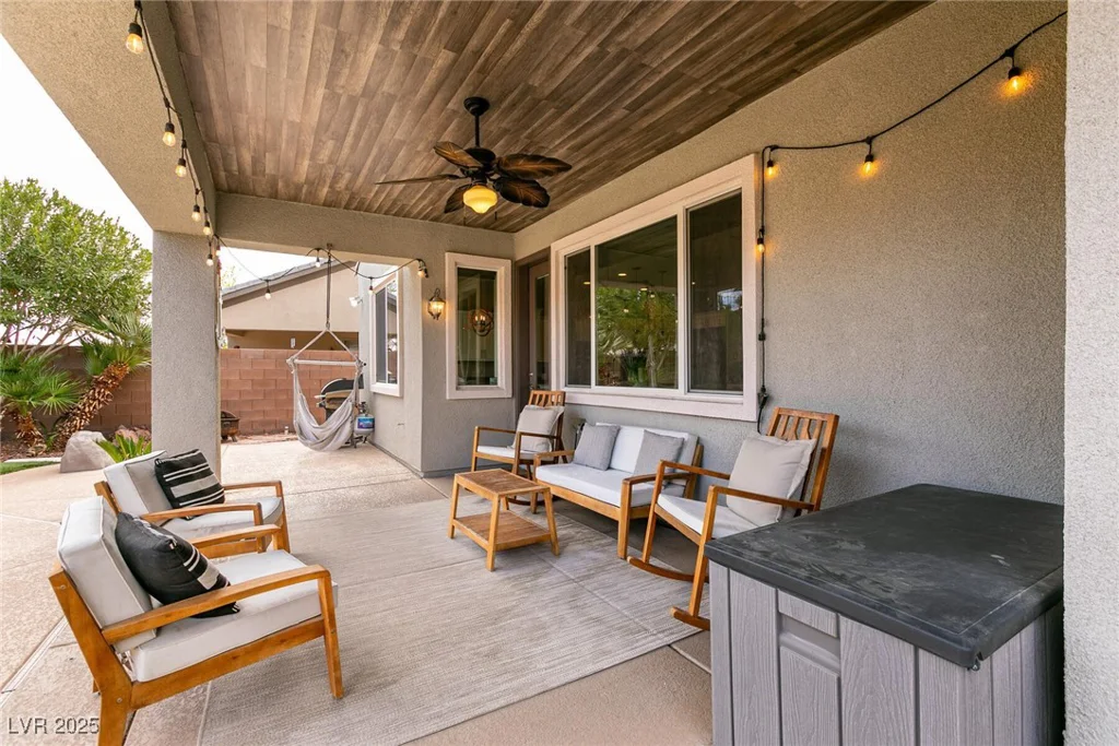 3920 Eiderdown, North Las Vegas, NV 89084