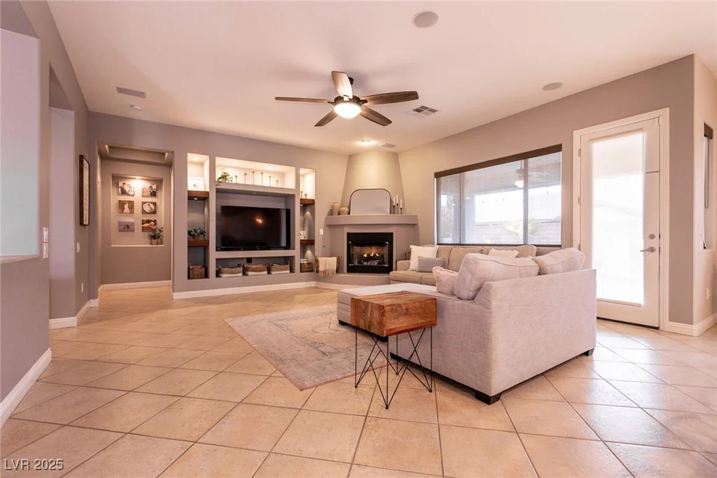 3920 Eiderdown, North Las Vegas, NV 89084