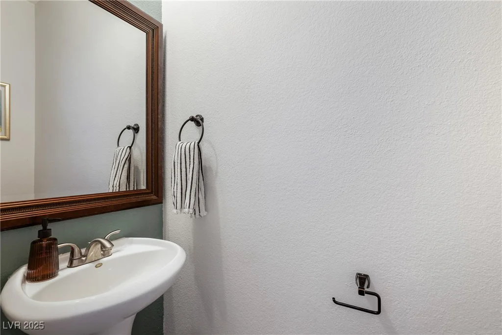 6745 Jackson Junction, Las Vegas, NV 89149