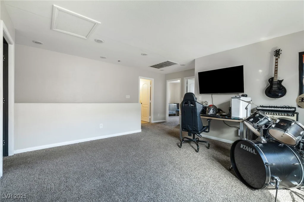 6745 Jackson Junction, Las Vegas, NV 89149