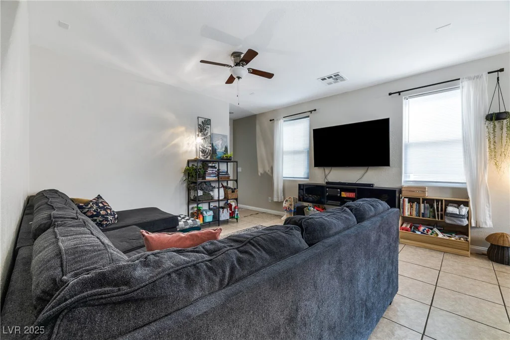 6745 Jackson Junction, Las Vegas, NV 89149