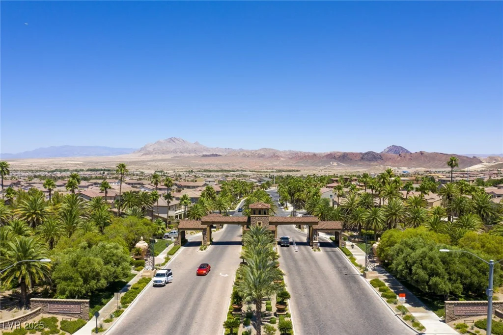 228 Via Vallisneri, Henderson, NV 89011