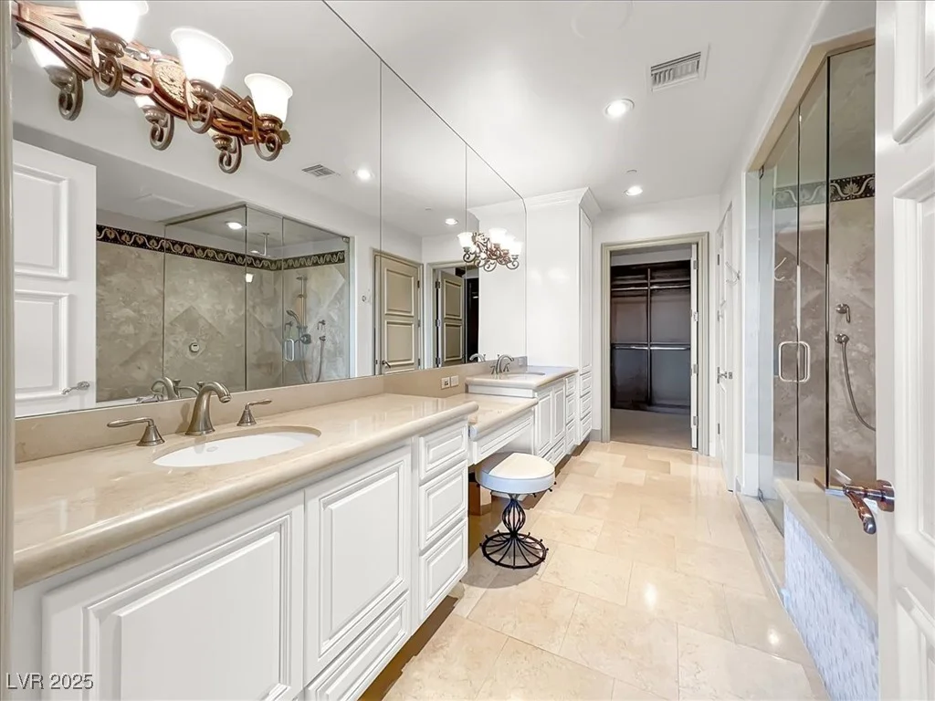 9101 Alta, Las Vegas, NV 89145