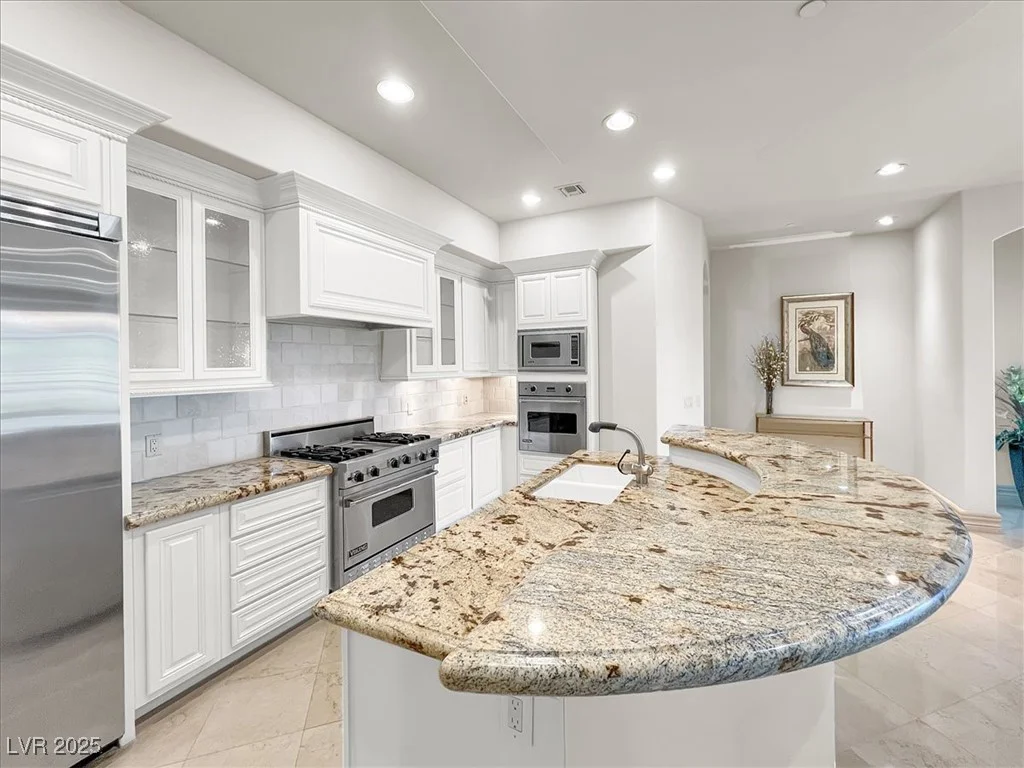 9101 Alta, Las Vegas, NV 89145