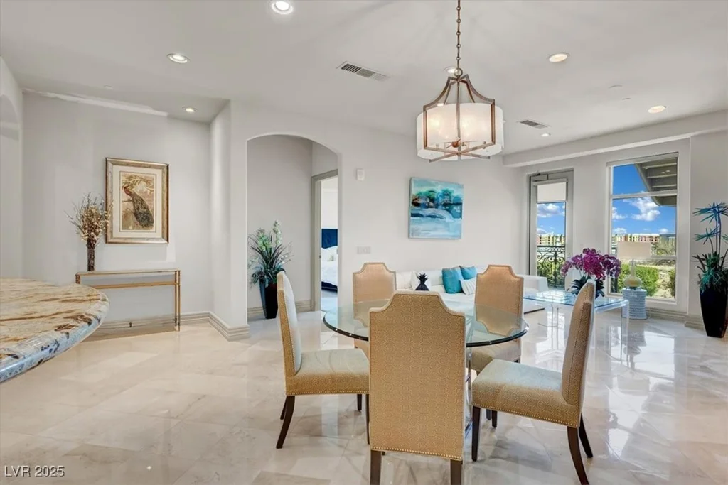 9101 Alta, Las Vegas, NV 89145