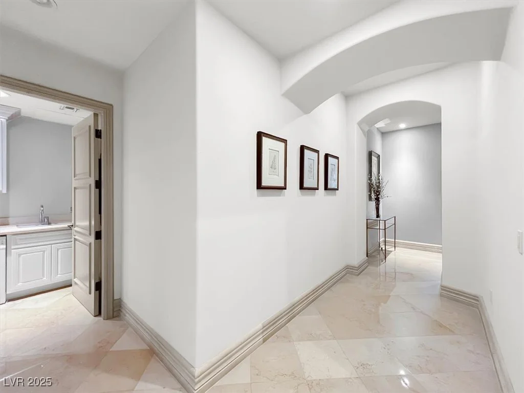 9101 Alta, Las Vegas, NV 89145