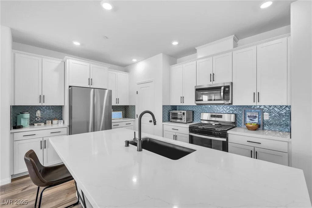 10214 Natural Anchor, Las Vegas, NV 89166