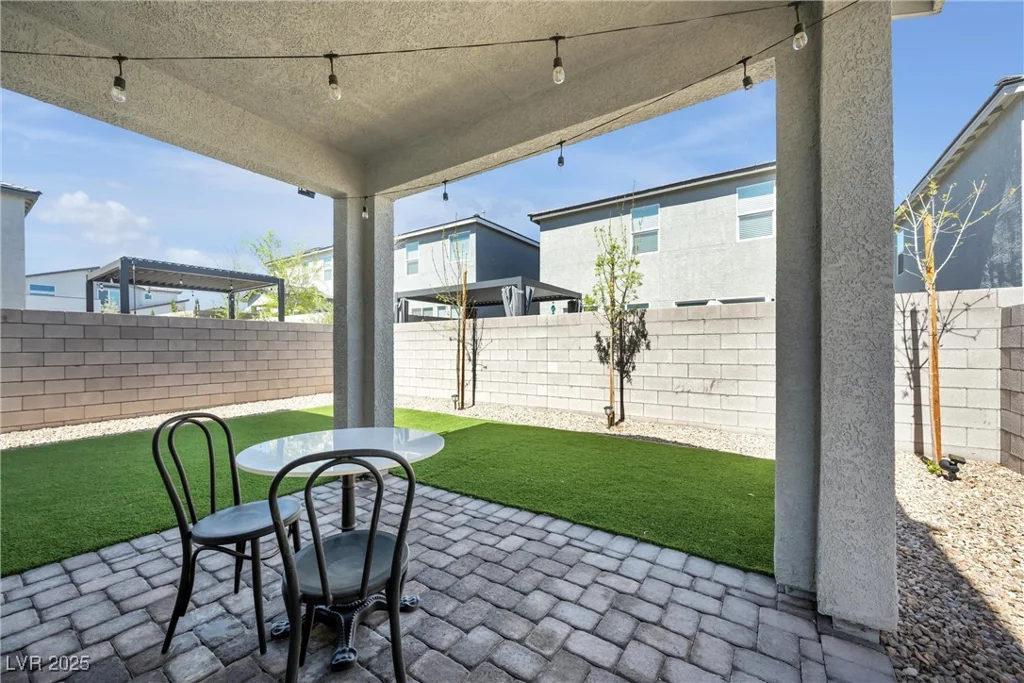 10214 Natural Anchor, Las Vegas, NV 89166