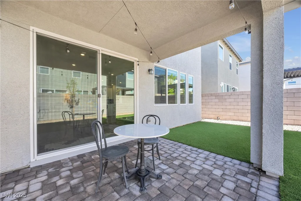 10214 Natural Anchor, Las Vegas, NV 89166