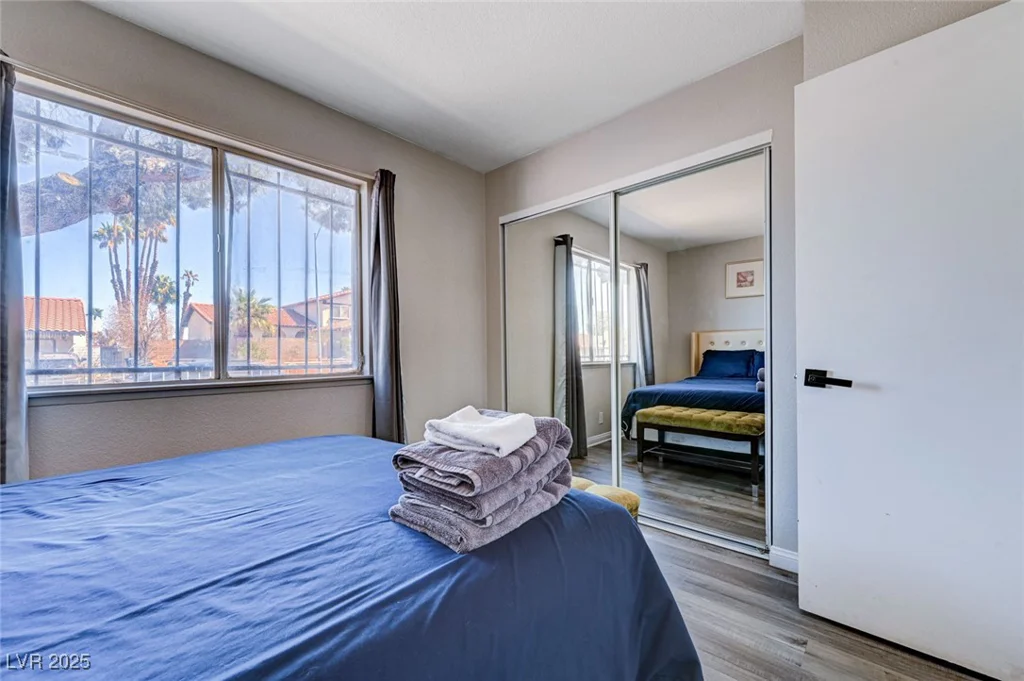 5049 Hibbetts, Las Vegas, NV 89103