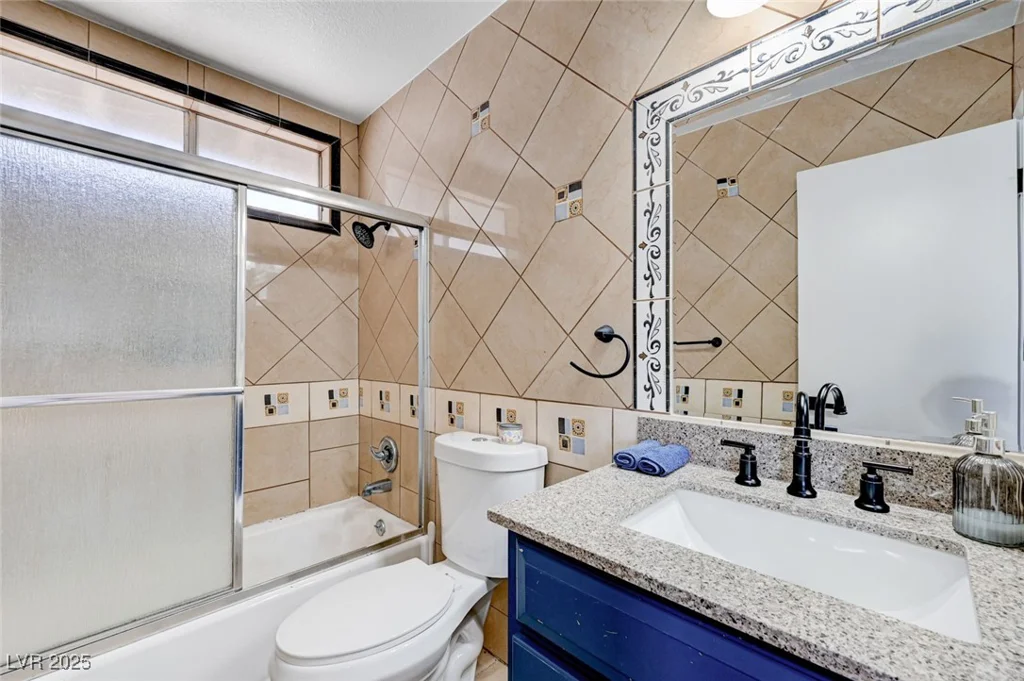 5049 Hibbetts, Las Vegas, NV 89103