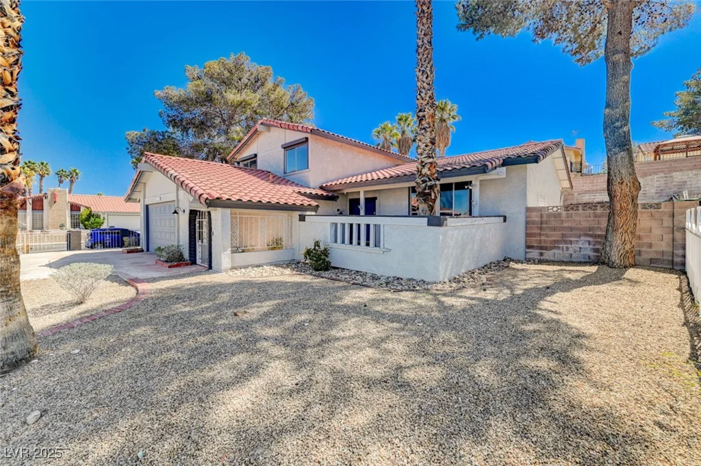 5049 Hibbetts, Las Vegas, NV 89103