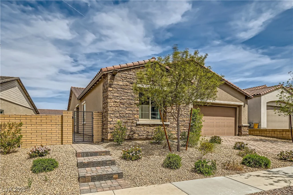 728 Omaggio, Henderson, NV 89011