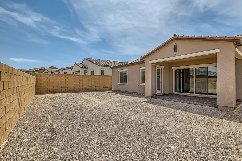 728 Omaggio, Henderson, NV 89011